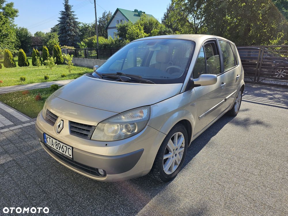Renault Scenic - 1