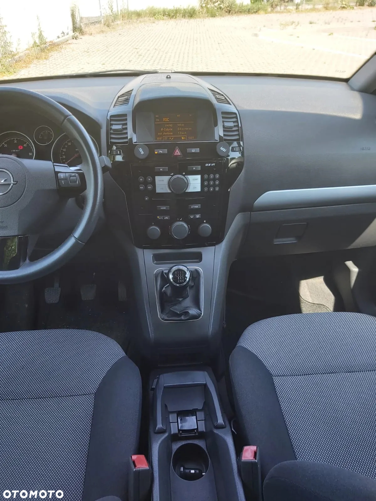 Opel Zafira 1.7 CDTI Cosmo - 28