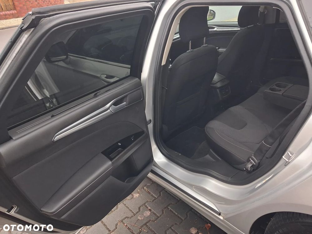 Ford Mondeo 2.0 TDCi Start-Stopp Titanium - 18