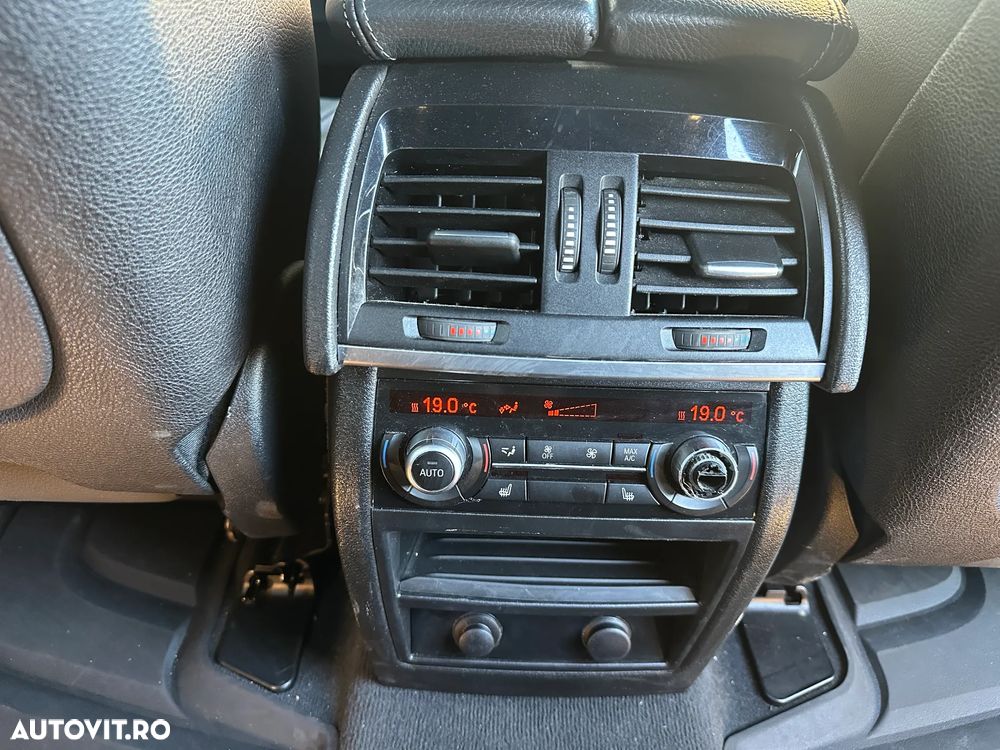 BMW X5 xDrive40d - 15