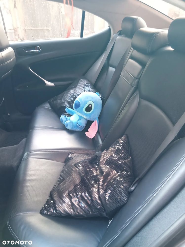 Lexus IS 250 Prestige - 11