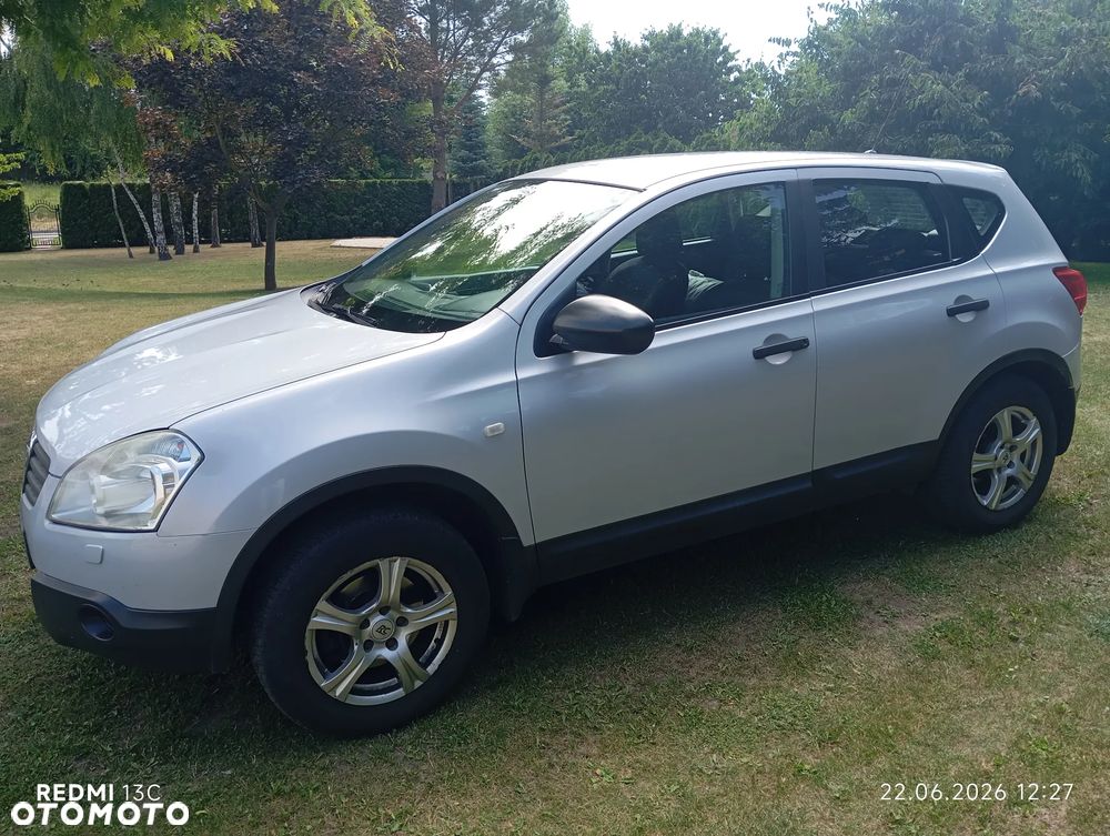 Nissan Qashqai 2.0 Visia - 1