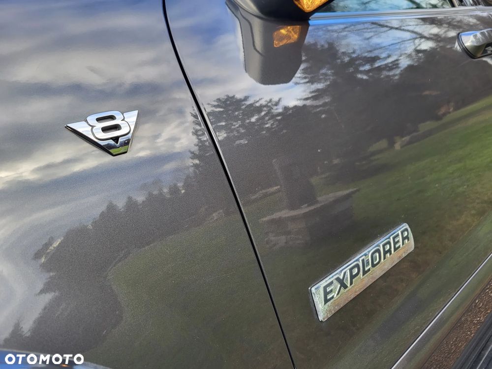 Ford Explorer 4.6 4WD - 12
