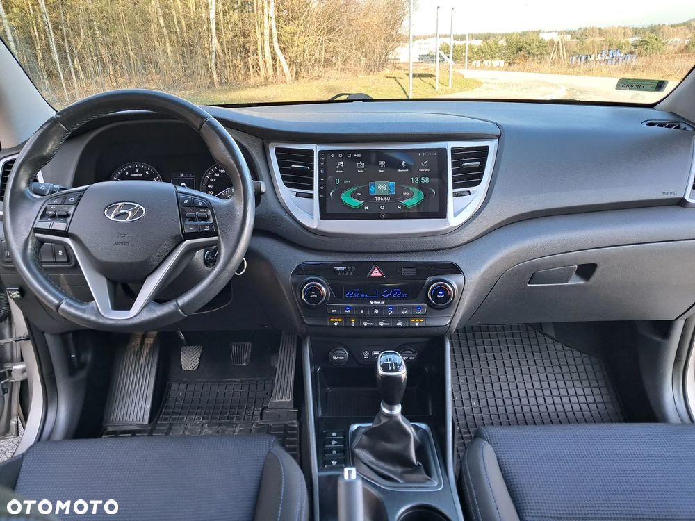 Hyundai Tucson 1.6 GDI BlueDrive Comfort 2WD - 23