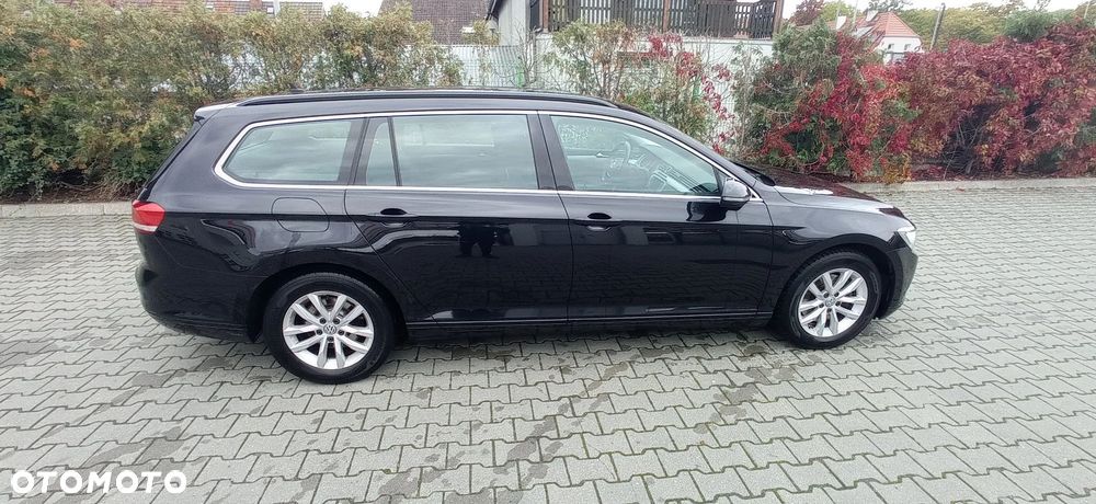 Volkswagen Passat Variant - 4