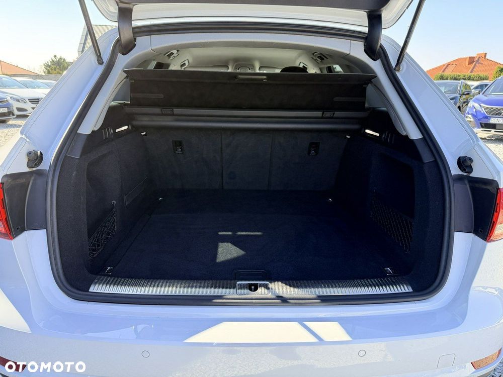 Audi A4 Avant 2.0 TDI Sport S tronic - 13