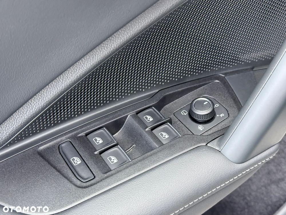 Volkswagen Tiguan 1.5 eTSI Special Edition DSG - 29