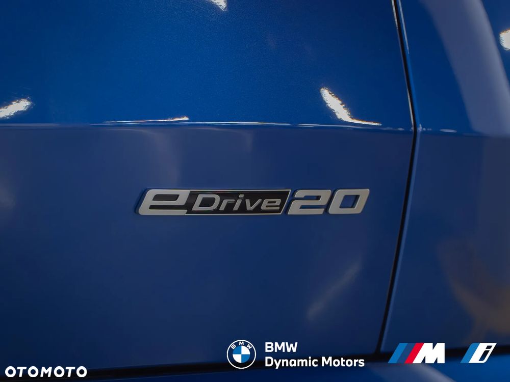 BMW iX2 eDrive20 - 14