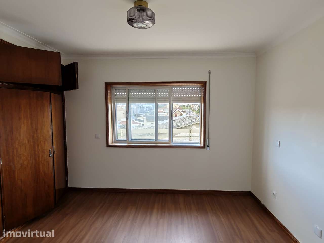 Apartamento T2 renovado junto ao mar - Grande imagem: 2/16