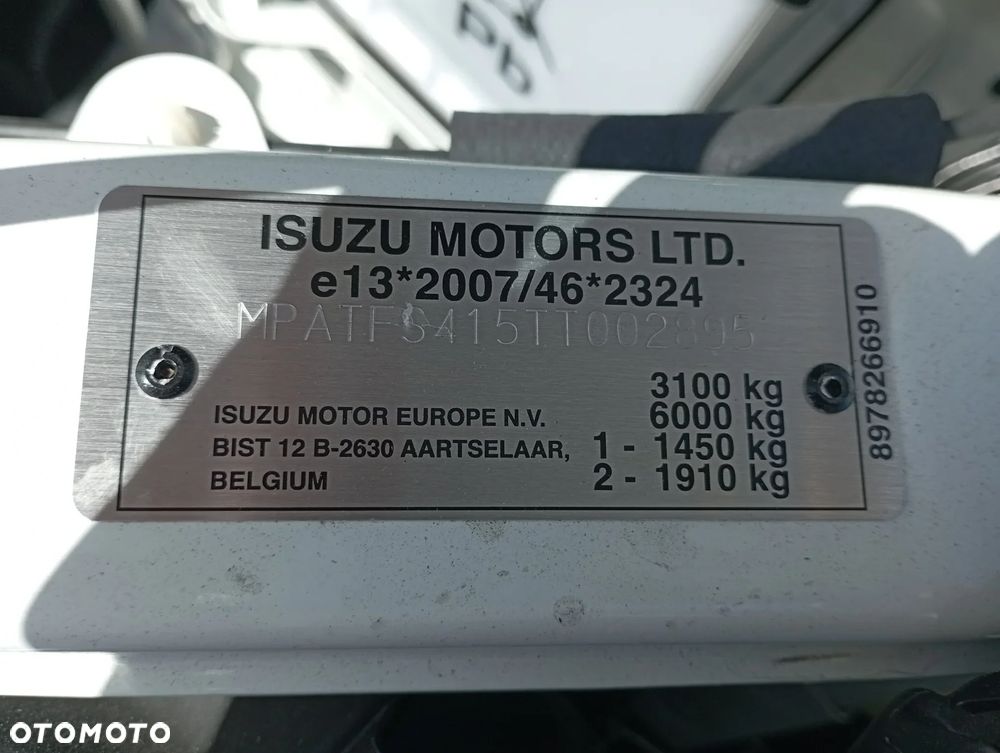 Isuzu D-Max 2.2 SC L 4WD - 30
