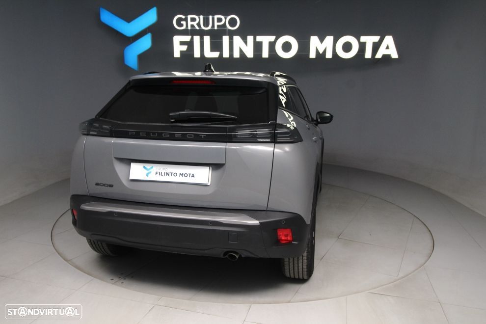 Peugeot 2008 1.2 PureTech Allure - 3
