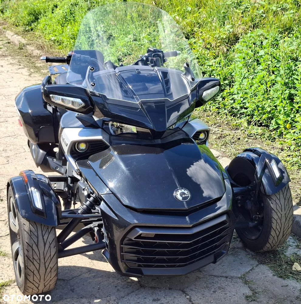 Can-Am Spyder - 3