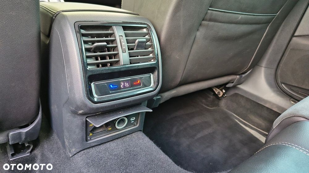 Volkswagen Passat Variant - 29