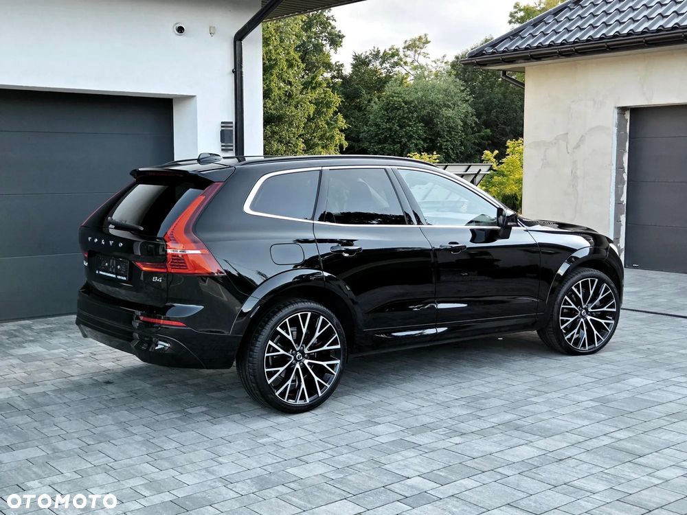 Volvo XC 60 B4 B Momentum Pro - 6