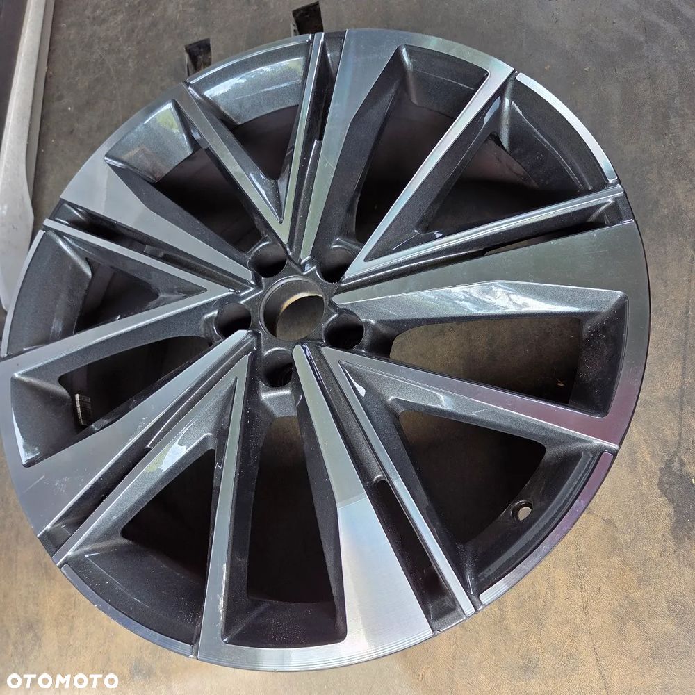 FELGA AUDI A6 S6 C8 A7 4K 8,5J 21 ET43 4K0601025BK - 3