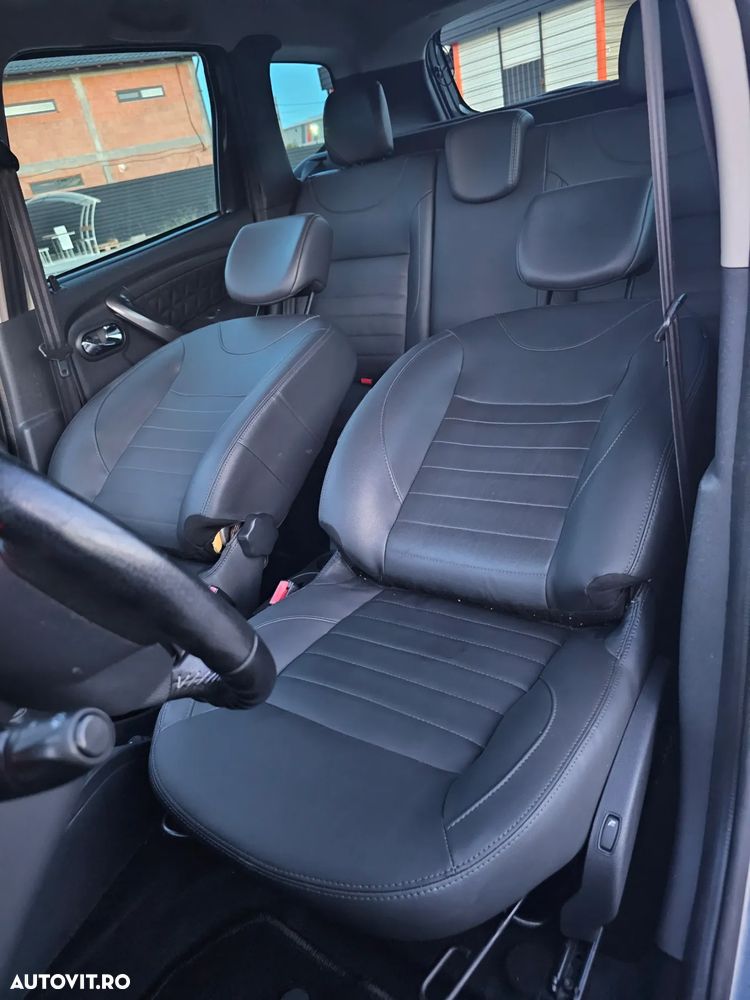 Dacia Duster 1.2 TCe 4x2 Laureate - 26