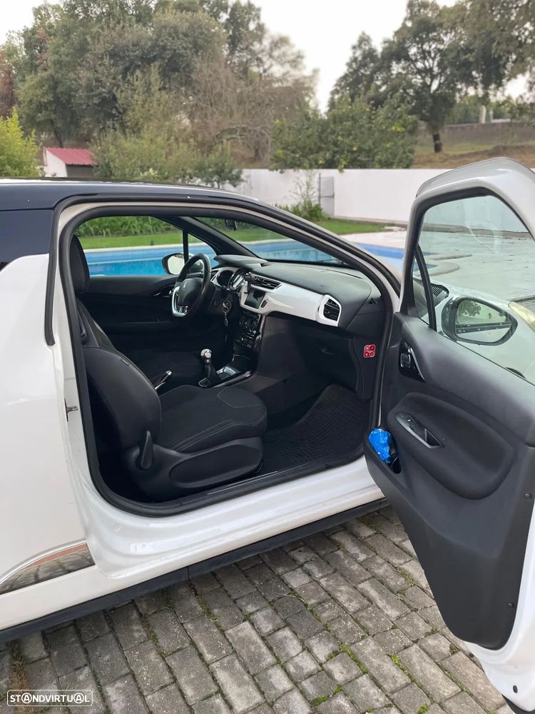 Citroën DS3 1.6 e-HDi So Chic - 8