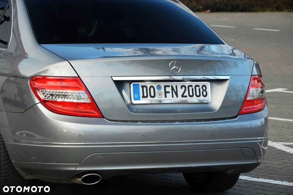 Mercedes-Benz Klasa C 200 Kompressor Avantgarde - 28