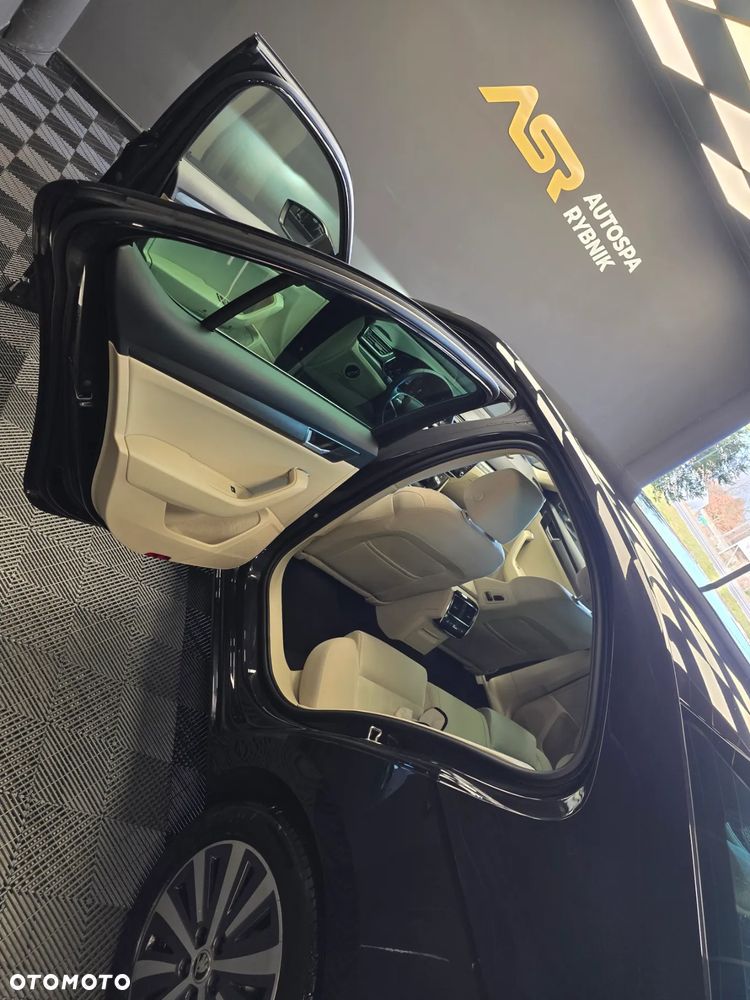 Skoda Superb 2.0 TDI SCR Style DSG - 31