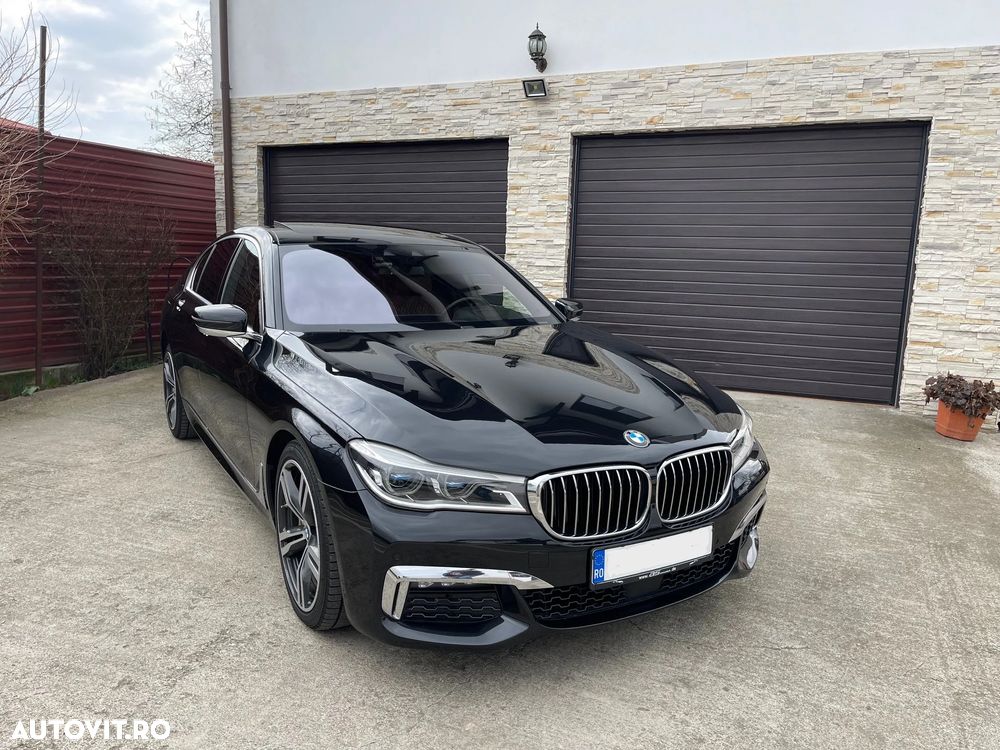 BMW Seria 7 750i xDrive - 1