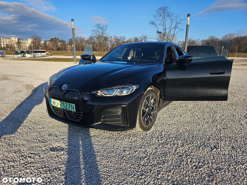 BMW i4 - 1