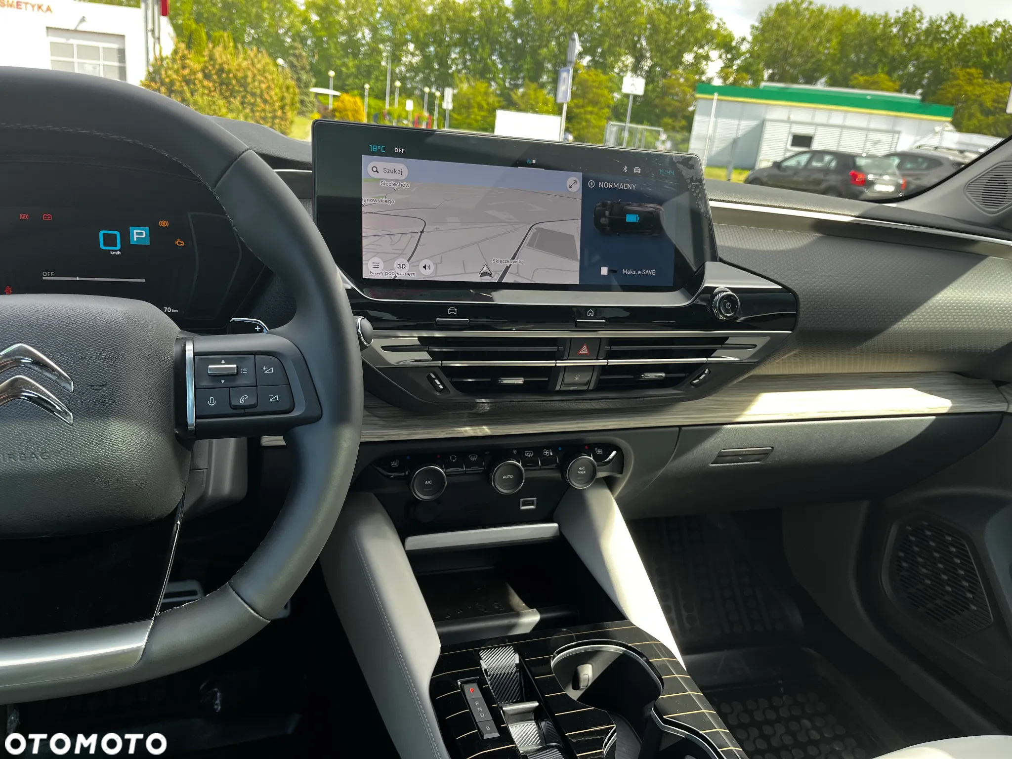 Citroën C5X 1.6 PureTech Shine Pack EAT8 - 17