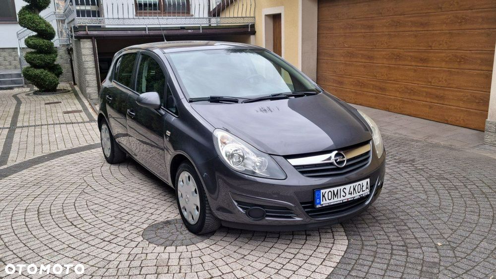 Opel Corsa - 1