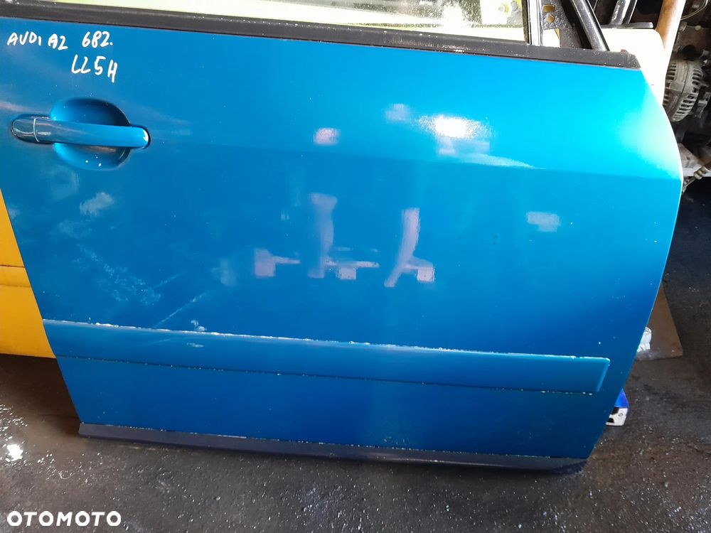 AUDI A2 DRZWI PRAWE PRZEDNIE PRAWY PRZÓD KOLOR: LZ5H - 2