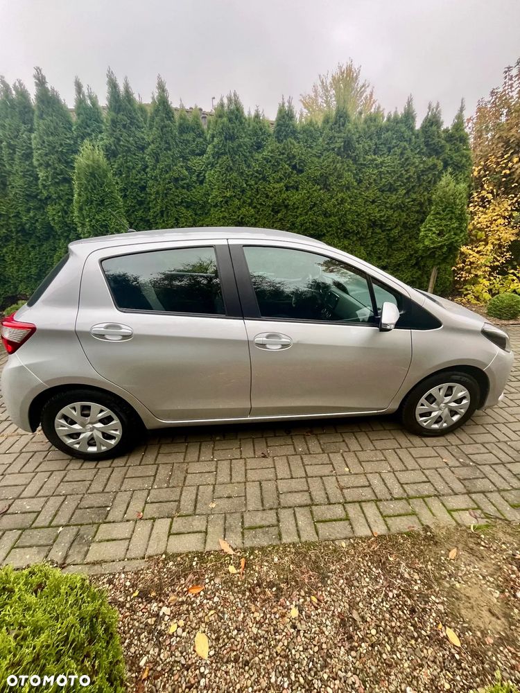 Toyota Yaris - 9