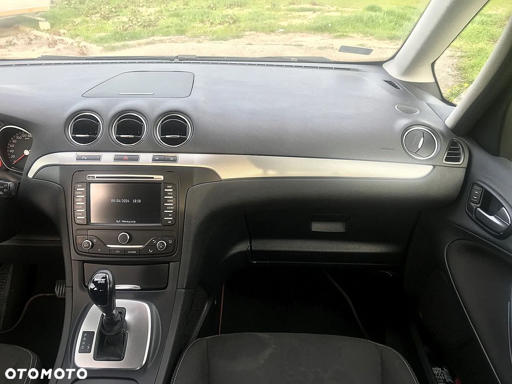 Ford Galaxy 2.0 TDCi Titanium - 12