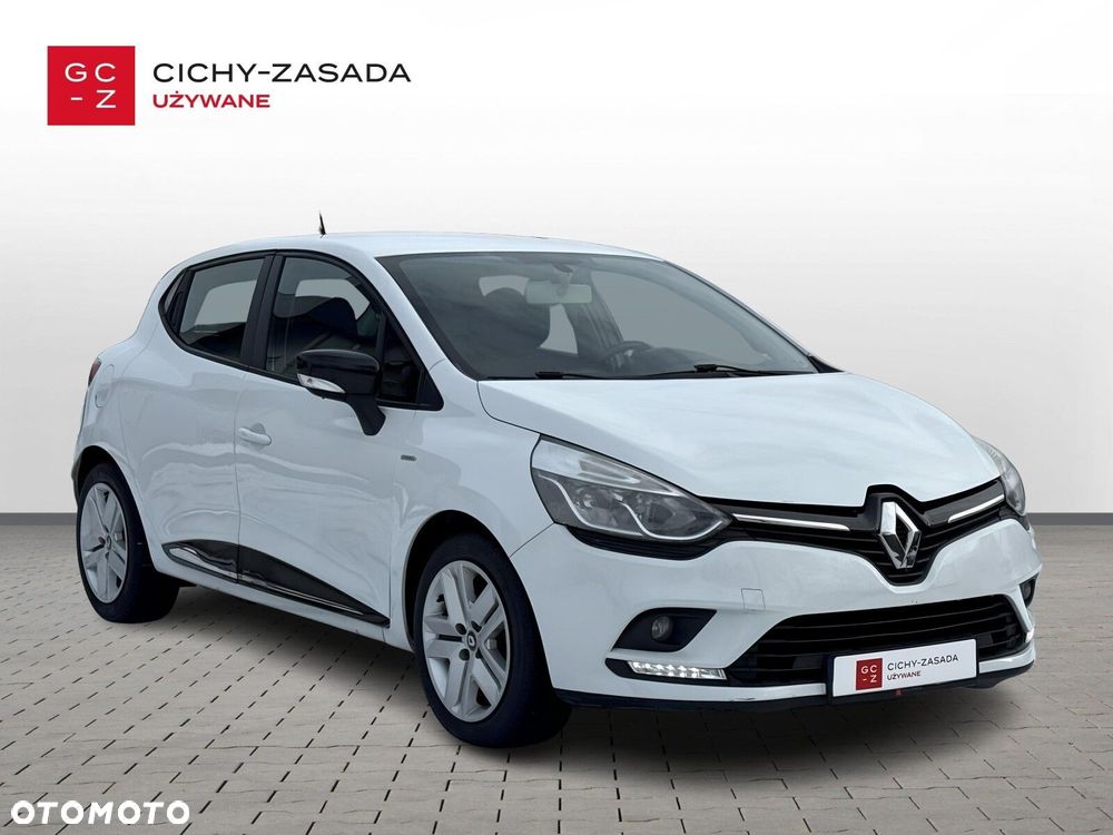 Renault Clio - 7