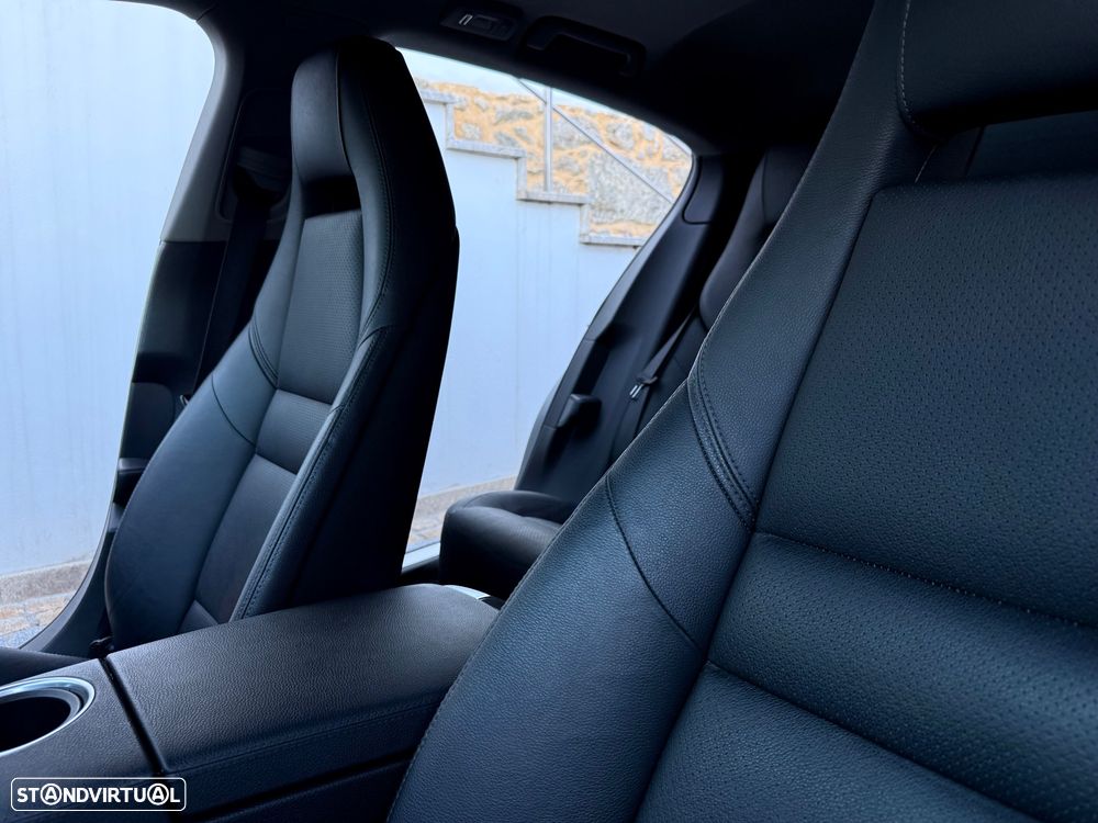 Porsche Panamera Platinum Edition - 38