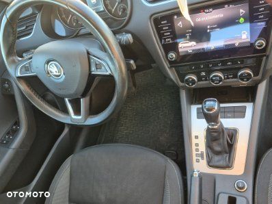 Skoda Octavia 1.4 TSI Style DSG - 9