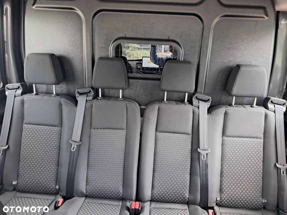 Ford Transit - 24