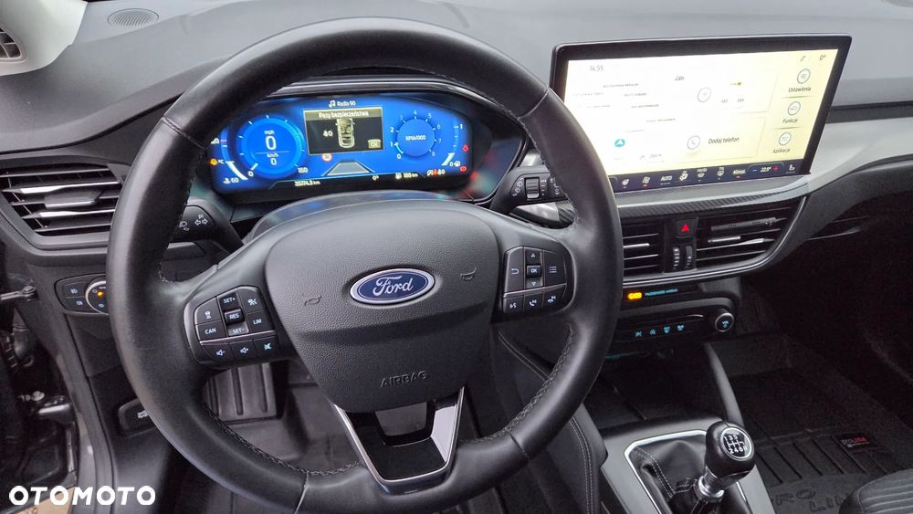 Ford Focus 1.0 EcoBoost Titanium X - 19