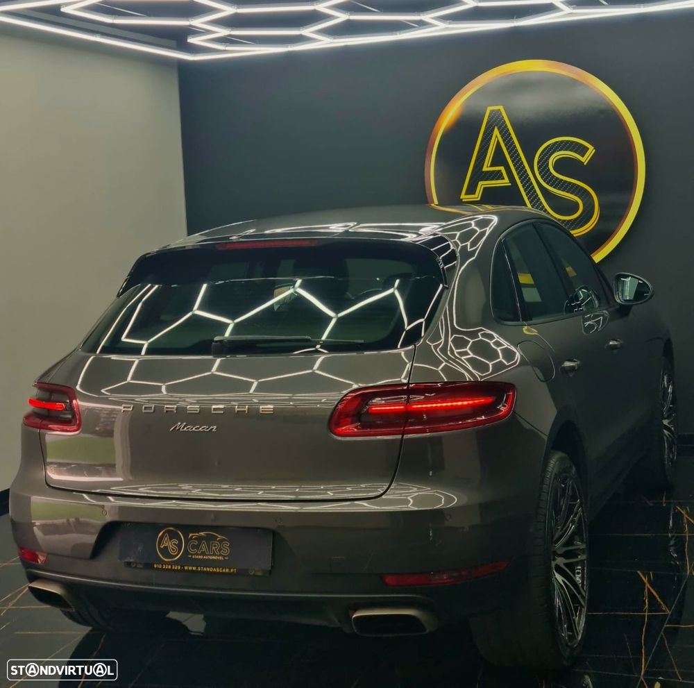 Porsche Macan - 51