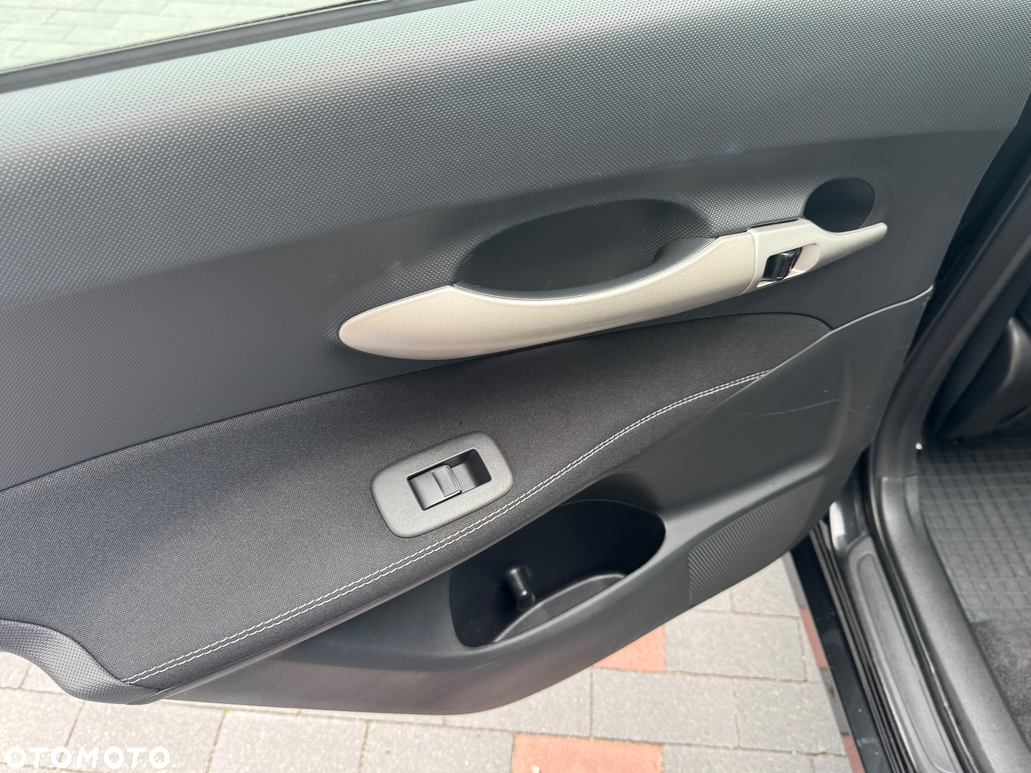 Toyota Auris 1.33 VVT-i Premium - 33
