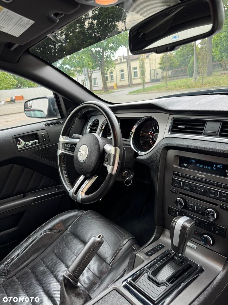 Ford Mustang 3.7 V6 Premium - 13