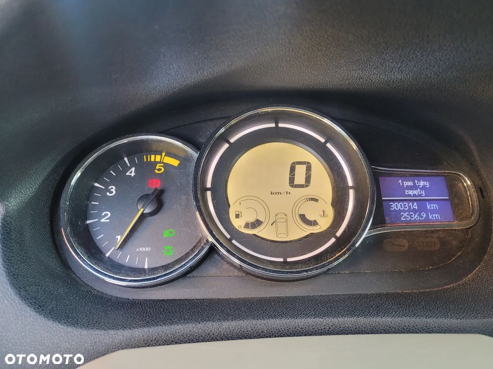 Renault Megane 1.9 dCi Dynamique - 11