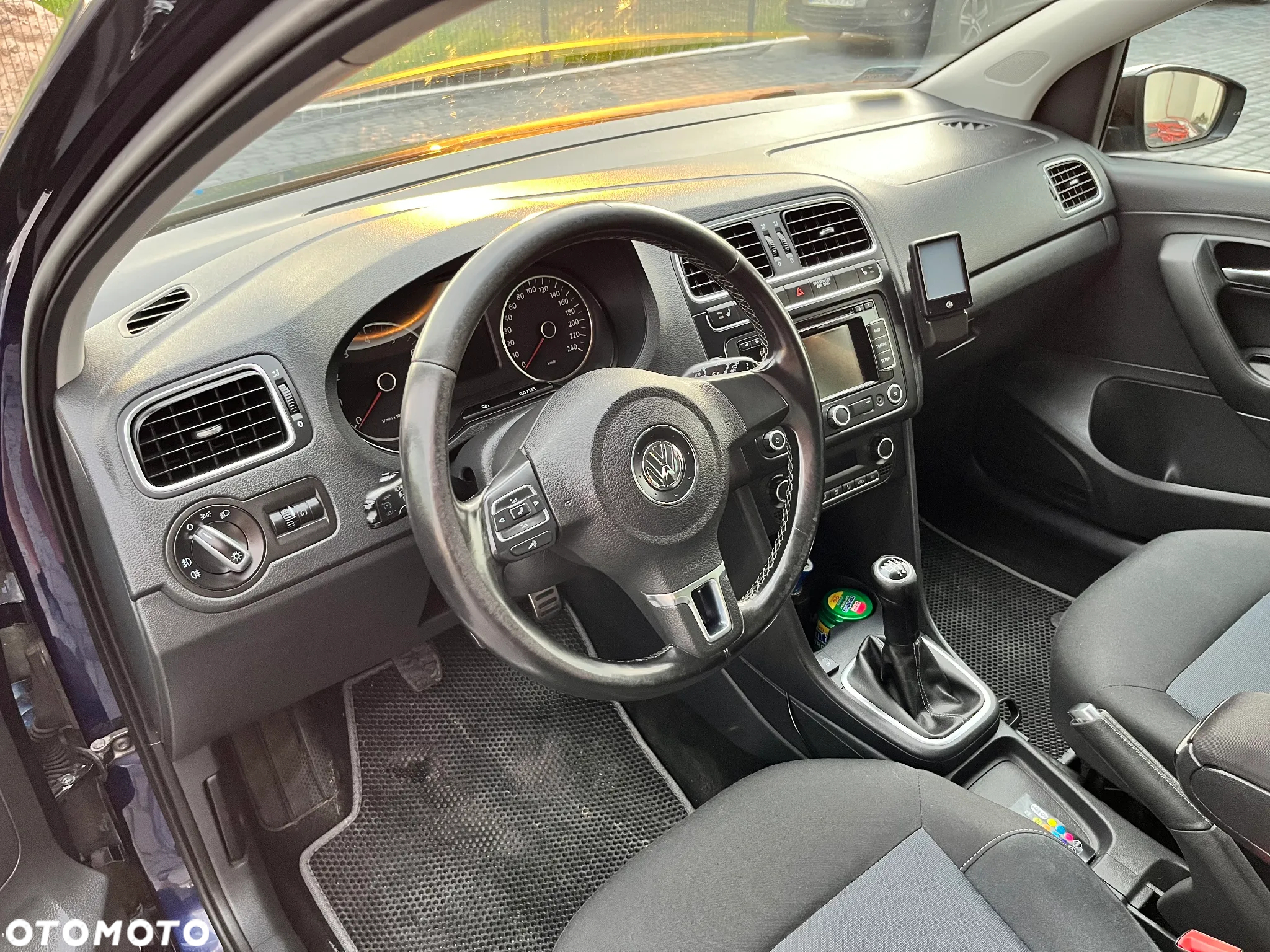 Volkswagen Polo 1.2 Style - 6