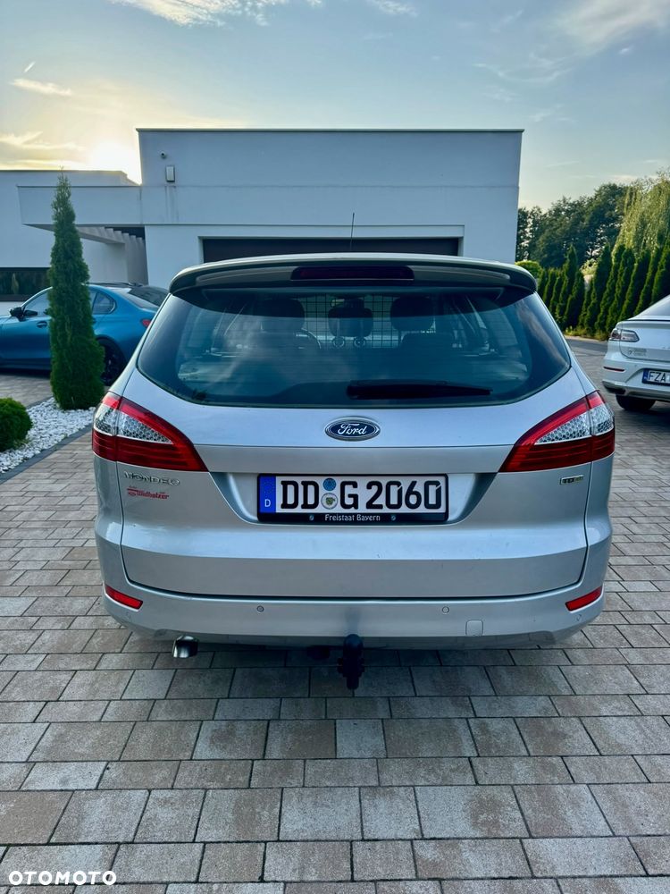 Ford Mondeo 2.0 TDCi Champions Edition - 13