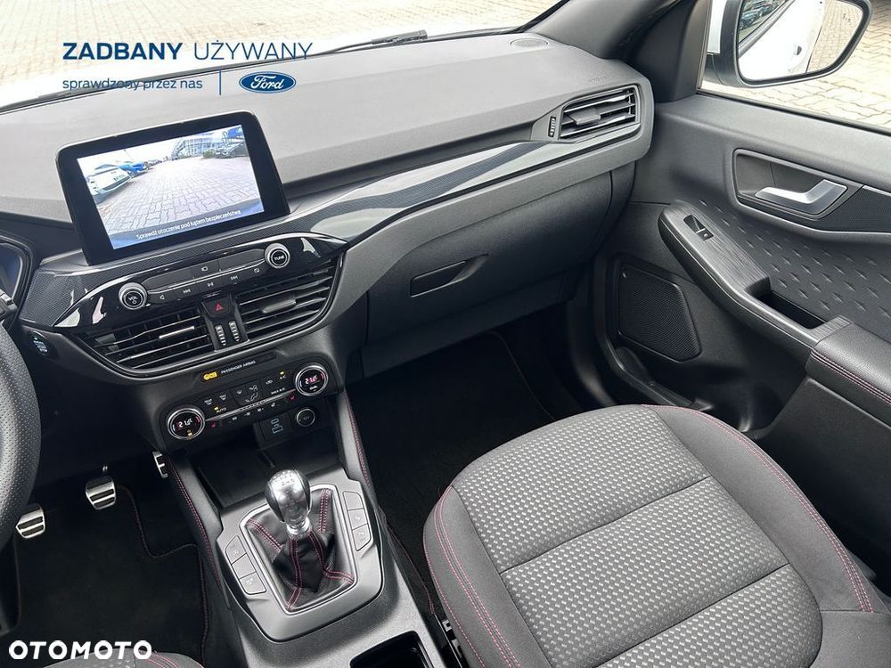Ford Kuga - 28