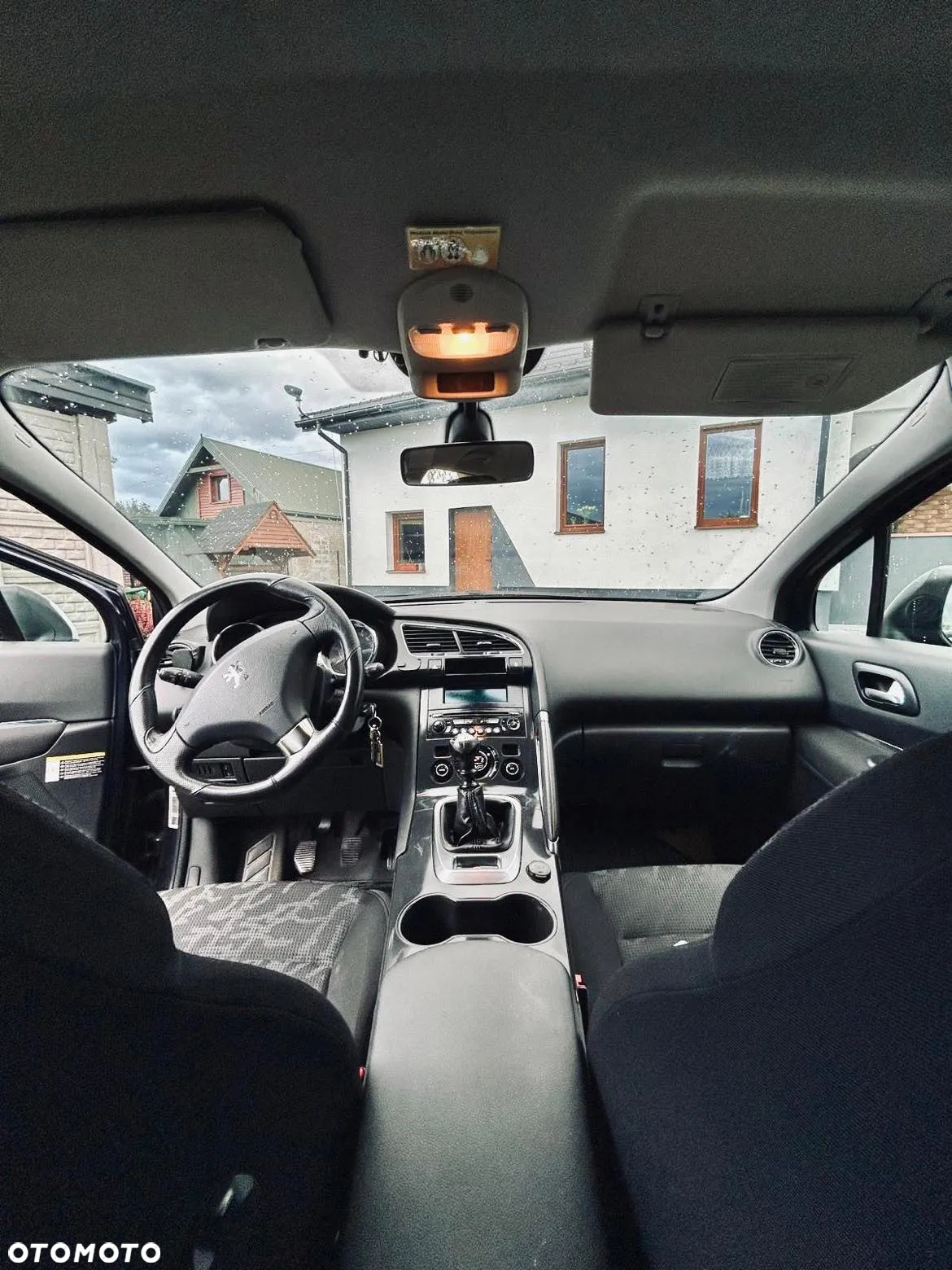 Peugeot 3008 1.6 HDi Trendy - 3