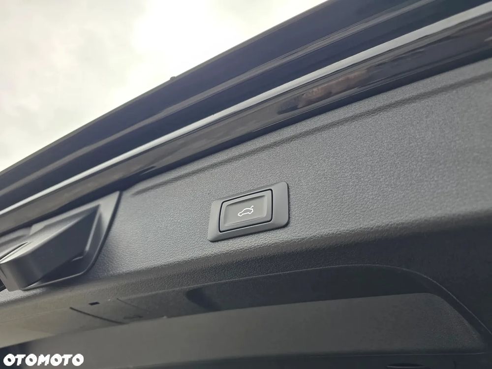 Audi A4 Avant 2.0 TDI S tronic - 20