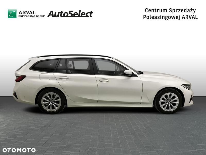 BMW Seria 3 318i - 8