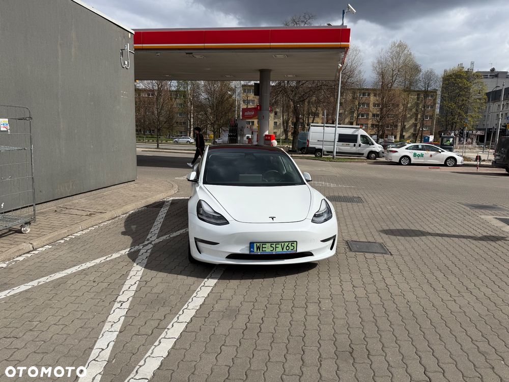 Tesla Model 3 Langstreckenbatterie Allradantrieb Dual Motor - 2