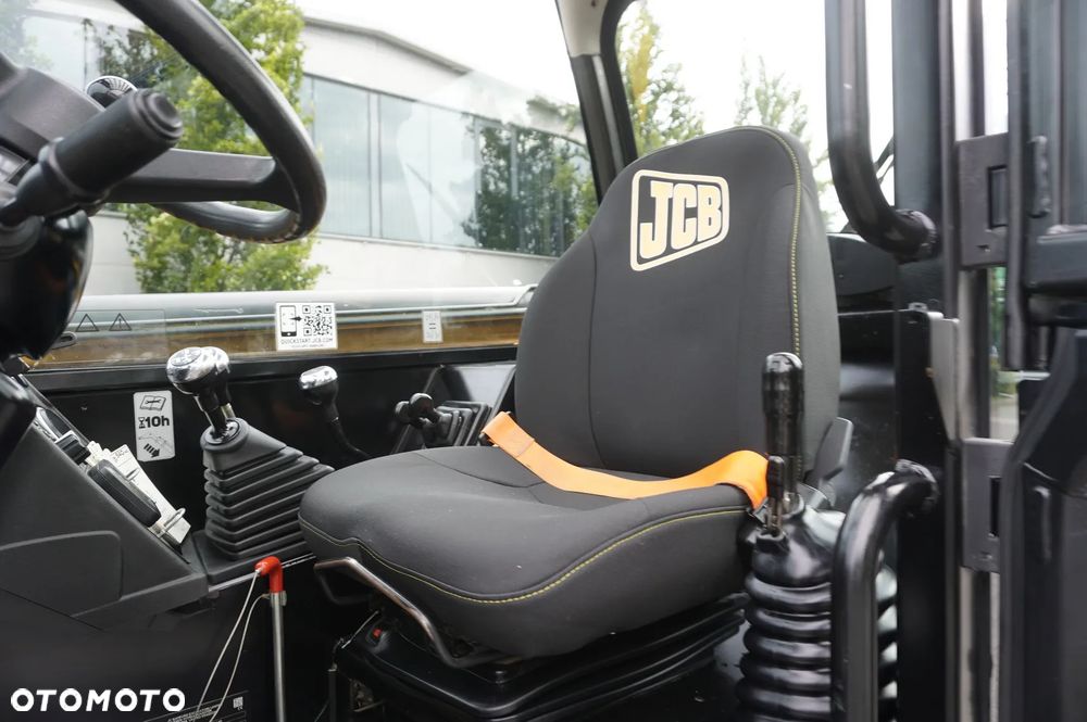 JCB 540-140 / 14 m / 1800 MTH_234573 - 26