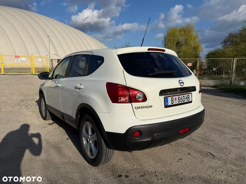 Nissan Qashqai - 4