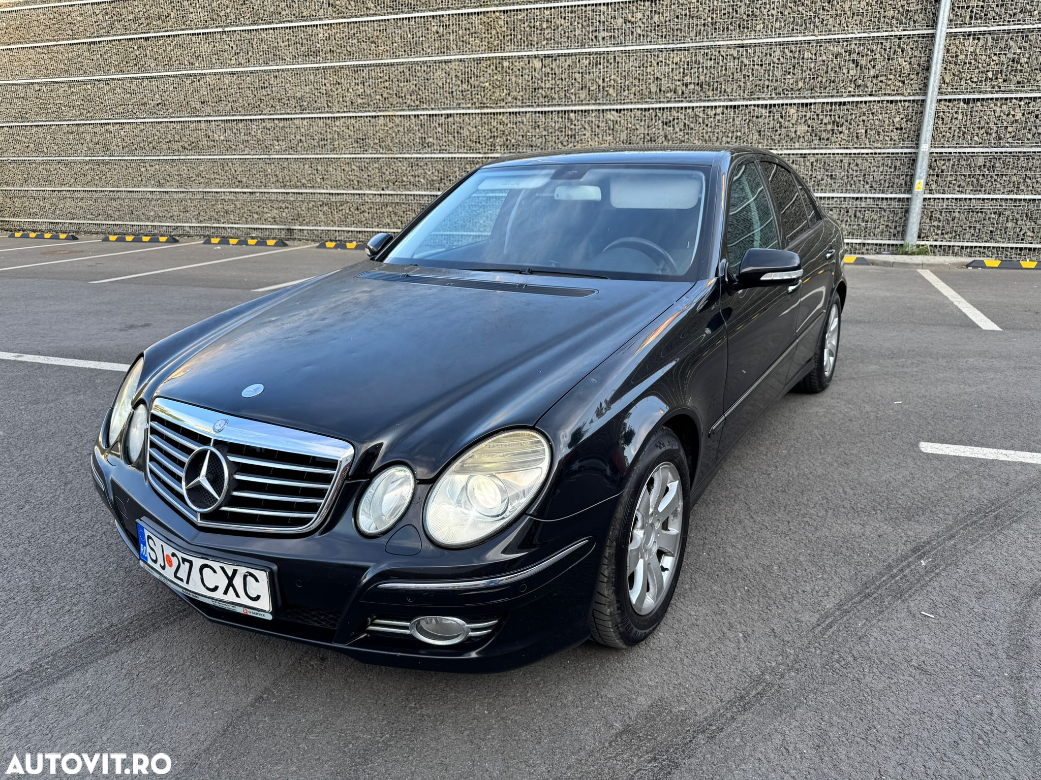 Mercedes-Benz E - 3