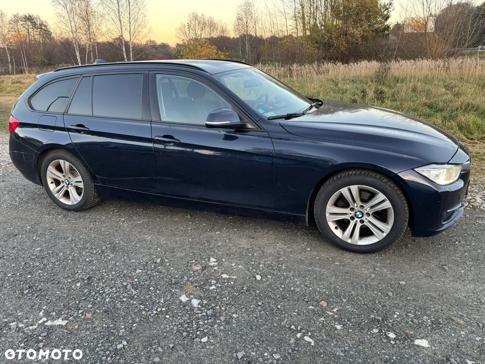 BMW Seria 3 316d Sport Line - 4